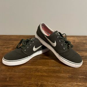 Nike SB Janoski Green/White Size 10